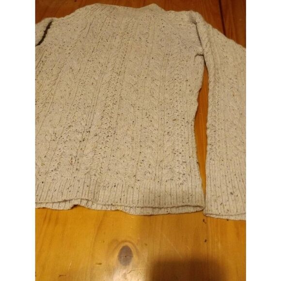 Eddie Bauer Women's Angora Blend Sweater Size: Small (0794) - Picture 10 of 11